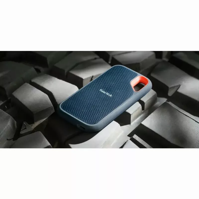 SSD-Festplatte SanDisk 4000 GB 2,5 Zoll SATA SDSSDE61-4T00-G25