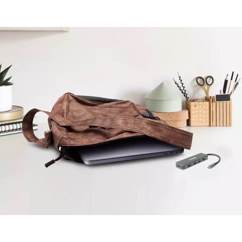 D-Link 6-in-1 USB-C Hub mit HDMI/Kartenleser/Power Delivery