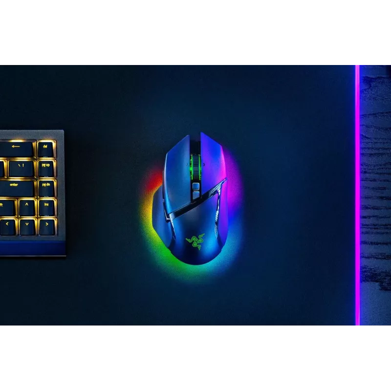 RAZER Basilisk V3 Pro – Anpassbare kabellose Gaming-Maus mit Razer HyperScroll-Neigungsrad