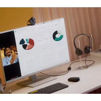 LOGITECH Headset - H390 - USB-A - Schwarz von LOGITECH bei DistriNode Südafrika kaufen. Preis, Lagerbestand, Modell 981-000406 und Produktspezifikationen online vergleichen.