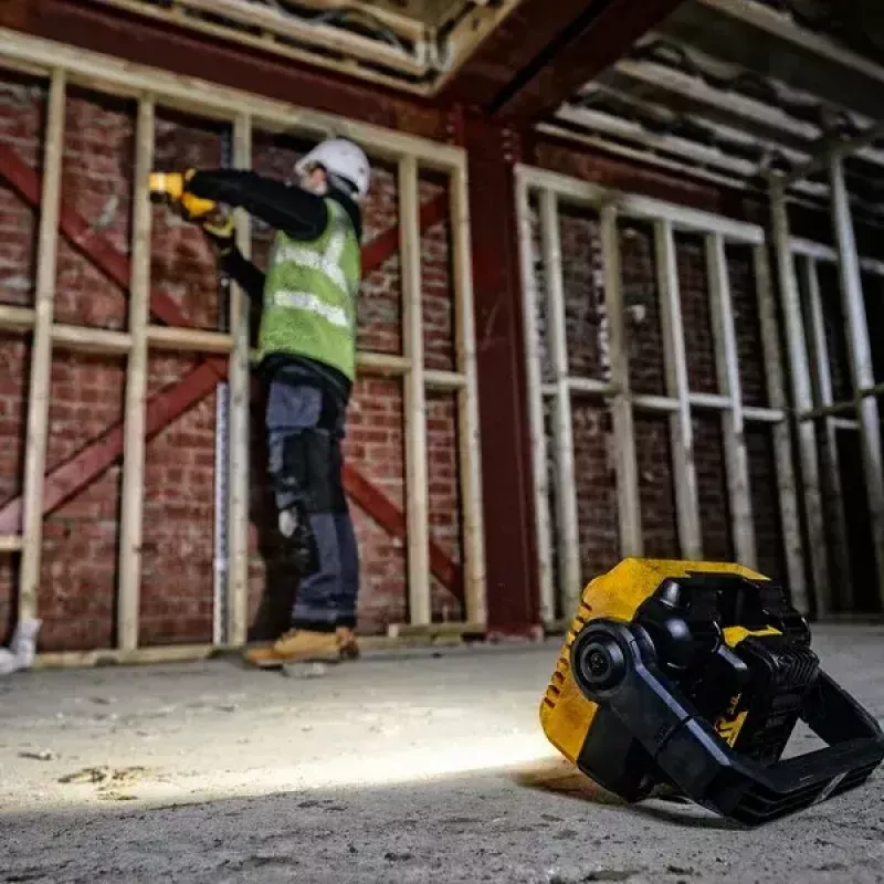 Freistehende Arbeitsleuchte DeWalt DCL077-XJ, 2000 lm, IP54, kabellos (Akku separat erhältlich)
