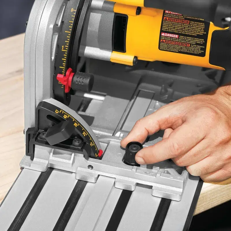 Kreissäge DeWALT DWS520KTR-QS 16,5 cm 4000 RPM 1300 W