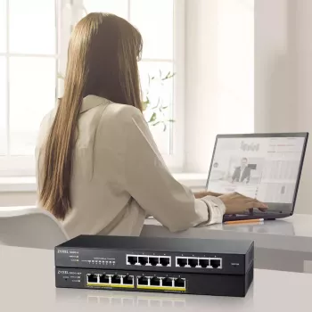 Zyxel GS1915-8EP Managed L2 Gigabit Ethernet (10/100/1000) Power over Ethernet (PoE) Schwarz