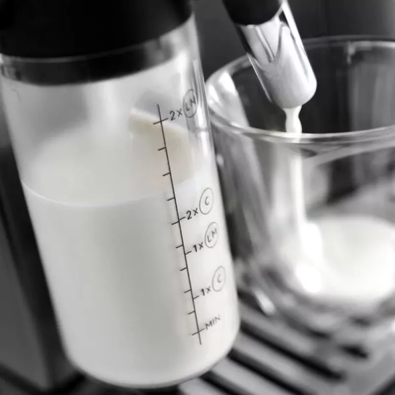 Espressomaschine De’Longhi Magnifica Evo ECAM290.81.TB — vollautomatisch, 1,8 l Wassertank, 250 g Bohnenbehälter, 15 bar, Touch-Steuerung