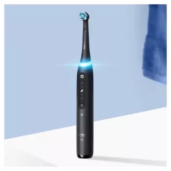 Oral-B iO Series 5 Vibrierende Zahnbürste für Erwachsene Schwarz