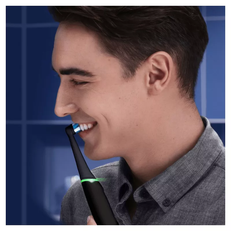 Oral-B iO 6 Vibrationszahnbürste für Erwachsene Schwarz