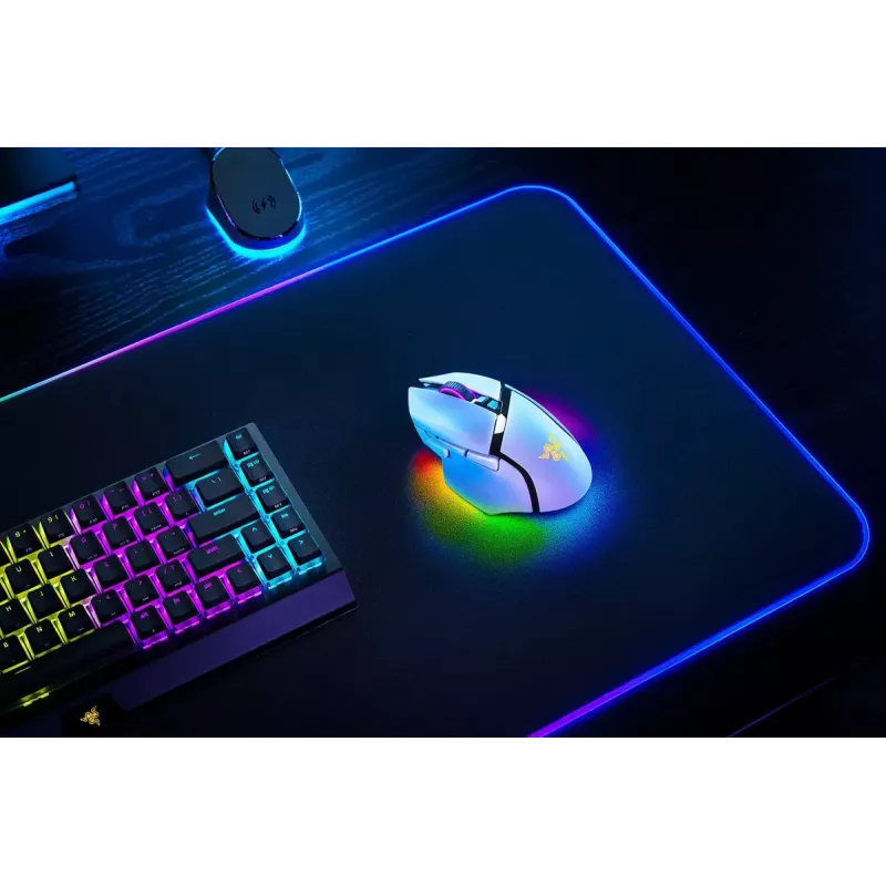 Gaming-Maus Razer Basilisk V3 Pro — rechtshändig, optisch 30.000 DPI, RF Wireless/Bluetooth/USB-C, weiß