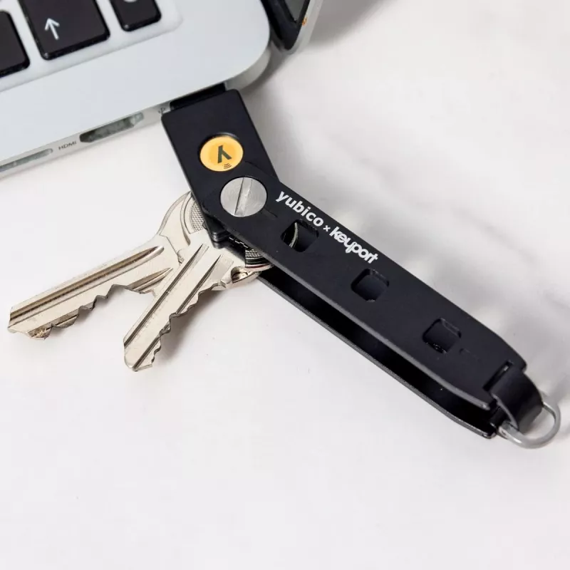 YUBICO Sicherheitsschlüssel NFC USB-A