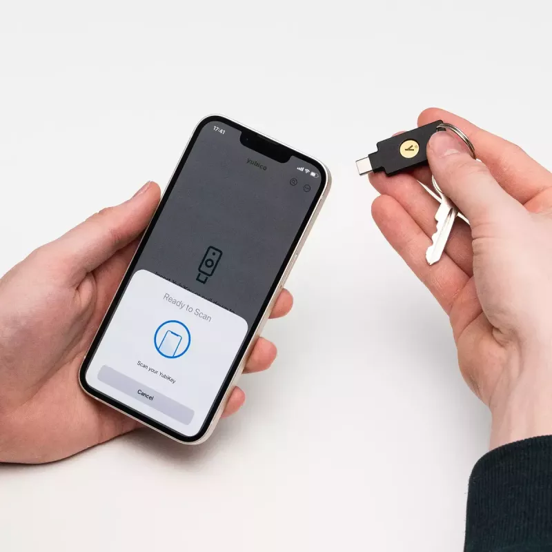 USB-Flash-Laufwerk Yubico Schwarz