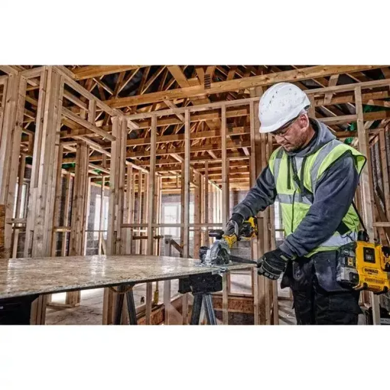 Kreissäge DeWALT DCS691N-XJ