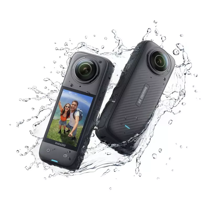 Actionkamera Insta360 X4 — 72 MP, 8K (7680×3840) CMOS, 1/2 Zoll Sensor, integriertes Display, Wi‑Fi, 120 fps, MicroSD, 602 g, schwarz
