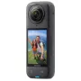 Actionkamera Insta360 X4 — 72 MP, 8K (7680×3840) CMOS, 1/2 Zoll Sensor, integriertes Display, Wi‑Fi, 120 fps, MicroSD, 602 g, schwarz