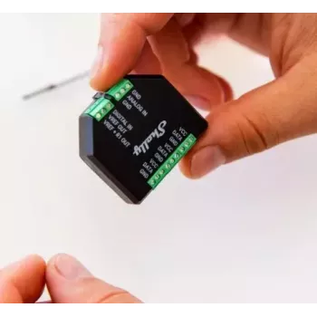 Eingebauter Temperatursensor Shelly Plus Add-On – kabelgebundener Innen-/Außensensor, -20–40°C, 37×42×15 mm