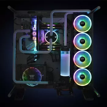 Thermaltake Riing Trio 12 LED RGB Radiatorlüfter, TT Premium Edition