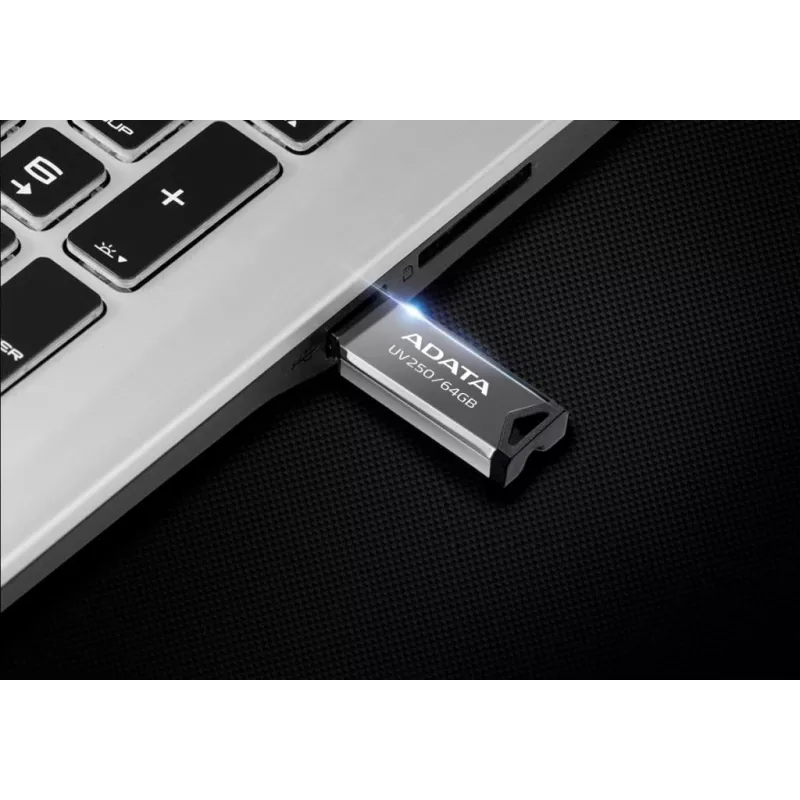 ADATA UV250 USB-Stick 32 GB USB Typ-A 2.0 Silber