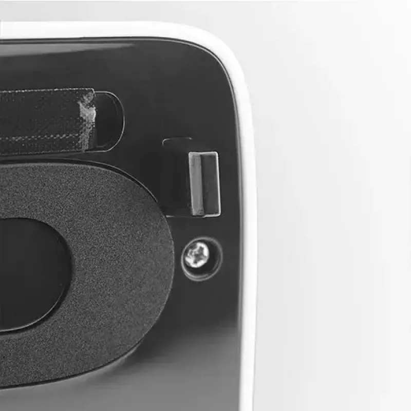 Vakuumiergerät Adler CR 4470 (weiß) — 110 W, Touch-Steuerung, Kabelaufbewahrung, inklusive 5 Vakuumbeutel