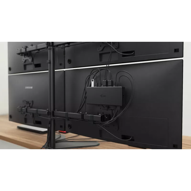 Docking Station i-tec USB-C Quattro Display Docking Station mit Power Delivery 85 W