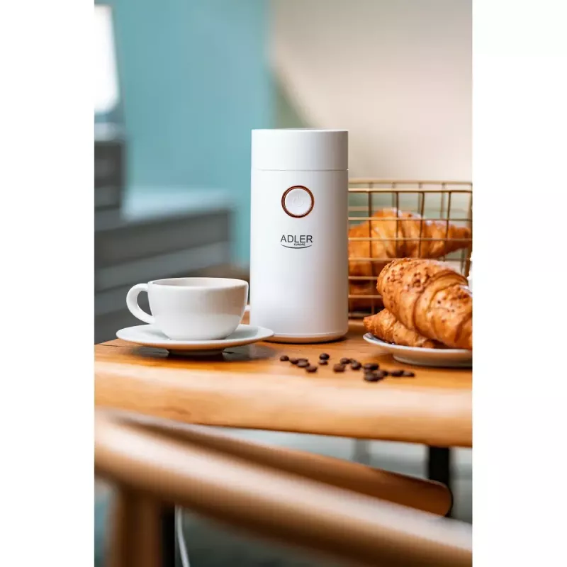 Mahlwerk-Kaffeemühle Adler AD4446WG — elektrische Kaffeemühle, Edelstahl-Mahlwerk, 75-g-Bohnenbehälter, 150 W, weiß