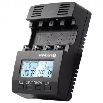 Ladegerät everActive NC-3000 — Universal-Ladegerät für AA/AAA/C/D (4 Zellen) schwarz, 100–240 V