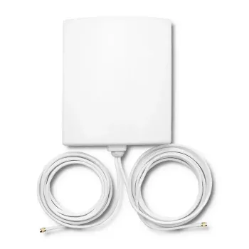 Outdoor-Richtantenne 5G LTE QOLTEC 57022 — 14 dBi, 700–3800 MHz, 50 Ω, Kupfergehäuse