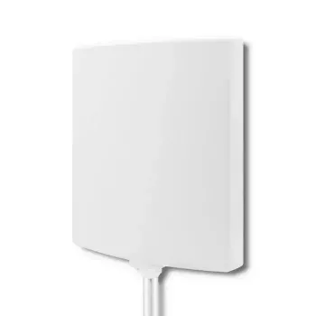 Outdoor-Richtantenne 5G LTE QOLTEC 57022 — 14 dBi, 700–3800 MHz, 50 Ω, Kupfergehäuse