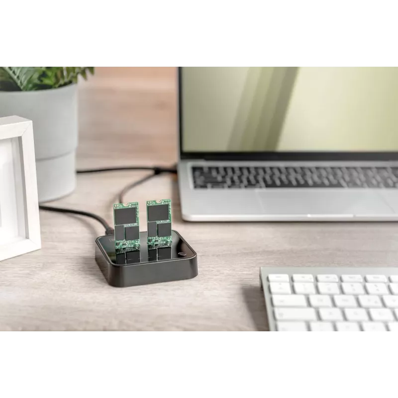 Digitus Dual M.2 NVMe SSD Docking Station USB-C Offline Clone Funktion