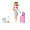 Barbie Dreamhouse Adventures Puppe und Zubehör, „Malibu“ Reiseset mit Welpe und über 10 Teilen, inklusive funktionierendem Koffer