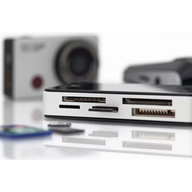 DIGITUS USB 3.0 Kartenleser, unterstützt MS/SD/SDHC/MiniSD/M2/CF/MD/SDXC-Karten, 1M USB-A-Anschlusskabel
