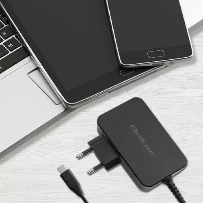 Ladegerät Qoltec 52388 Indoor Fast Charging 20V 5A Schwarz