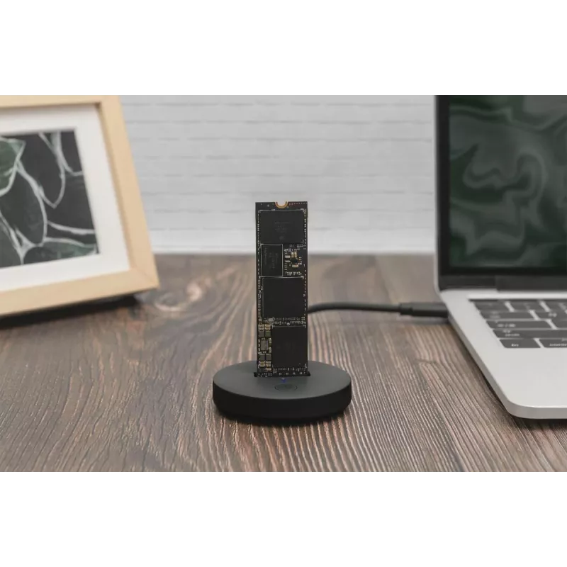DIGITUS NVMe/SATA Dockingstation – USB3.2 Gen2 Typ-C NVMe und SATA SSD