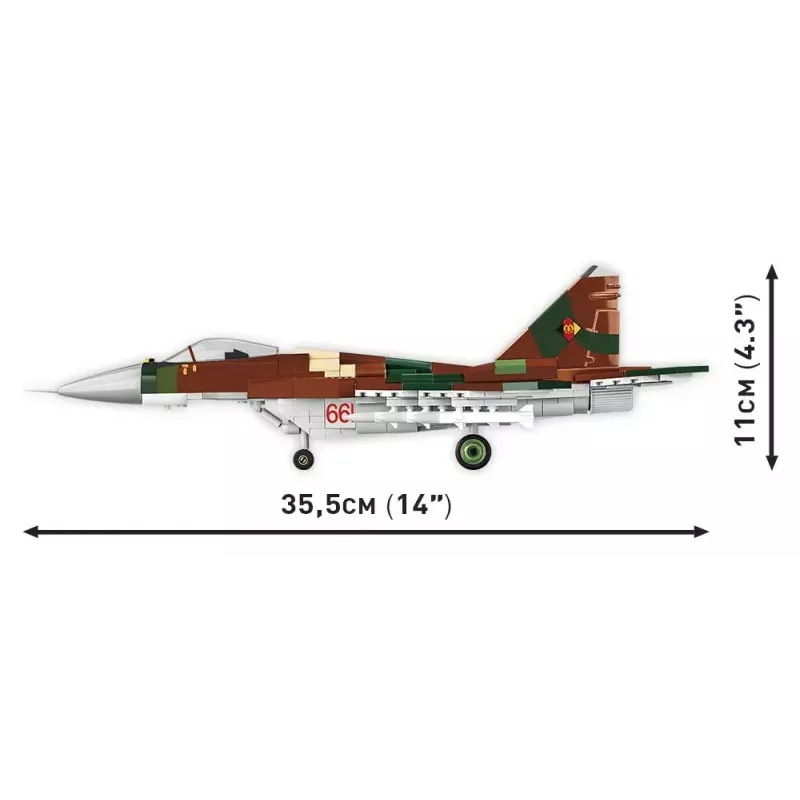 Konstruktionsspielzeug Cobi MiG-29 Ostdeutschland 5851 — 300-teiliges Set