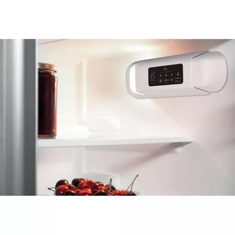 Whirlpool WBUL021 Kühlschrank Einbau 144 L Weiß
