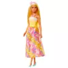 Barbie A Touch of Magic Royal-Puppe mit hell hervorgehobenem Haar, Rock mit Schmetterlingsdruck und Zubehör