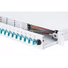 DIGITUS LWL-Spleißbox mit Schiebedeckel, 1U, bestückt mit 24x LC Duplex, inkl. M 25-Verschraubung, Spleißkassette OM3 farbige Pigtails, Adapter
