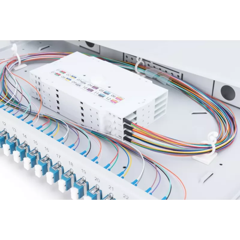 DIGITUS Glasfaser-Schiebespleißbox, 1U, bestückt mit 24x LC Duplex, inkl. M25-Schraube, Spleißkassette Singlemode OS2, farbige Pigtails