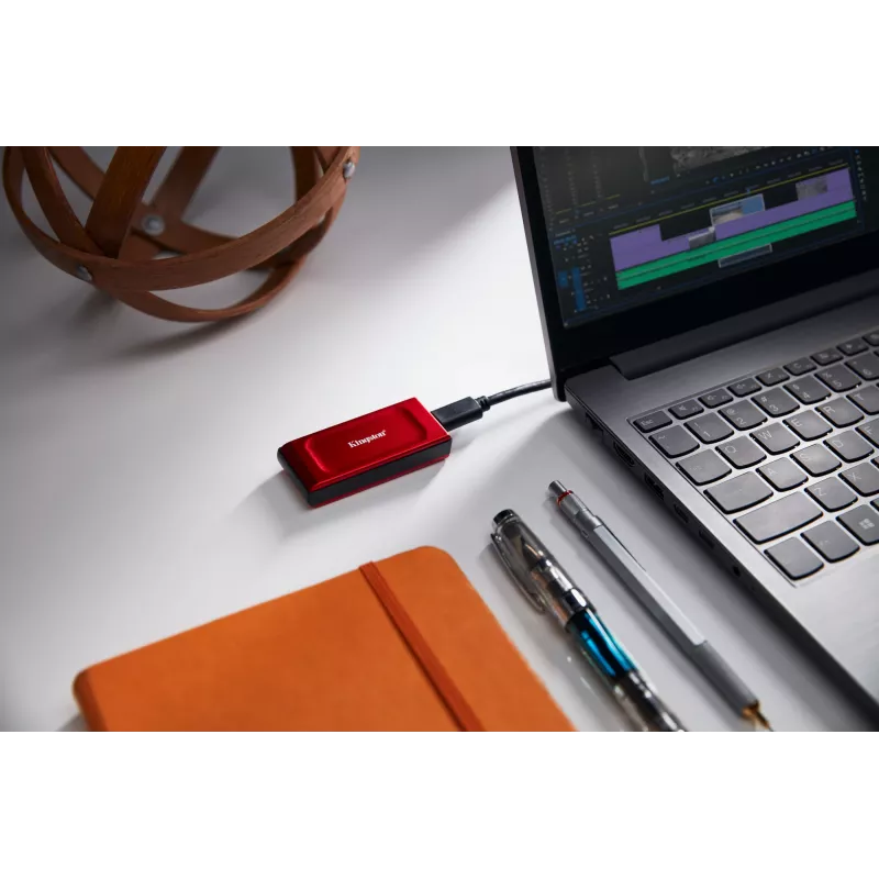Kingston Technology 2TB XS1000 Rot Externe USB 3.2 Gen 2 Portable Solid-State-Drive