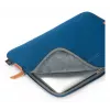 DICOTA Skin Urban- 16in MacBook Sleeve - Navy Blue / Recyceltes Polyester Neoprengewebe
