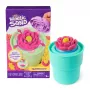 Kinetic Sand, SquishBlossom Blooming Flower, Osternester-Füllungen, enthält 227 g neongelben und pinkfarbenen formbaren Spielsand, Blumentopf und Formen, sensorisches Spielzeug für Kinder