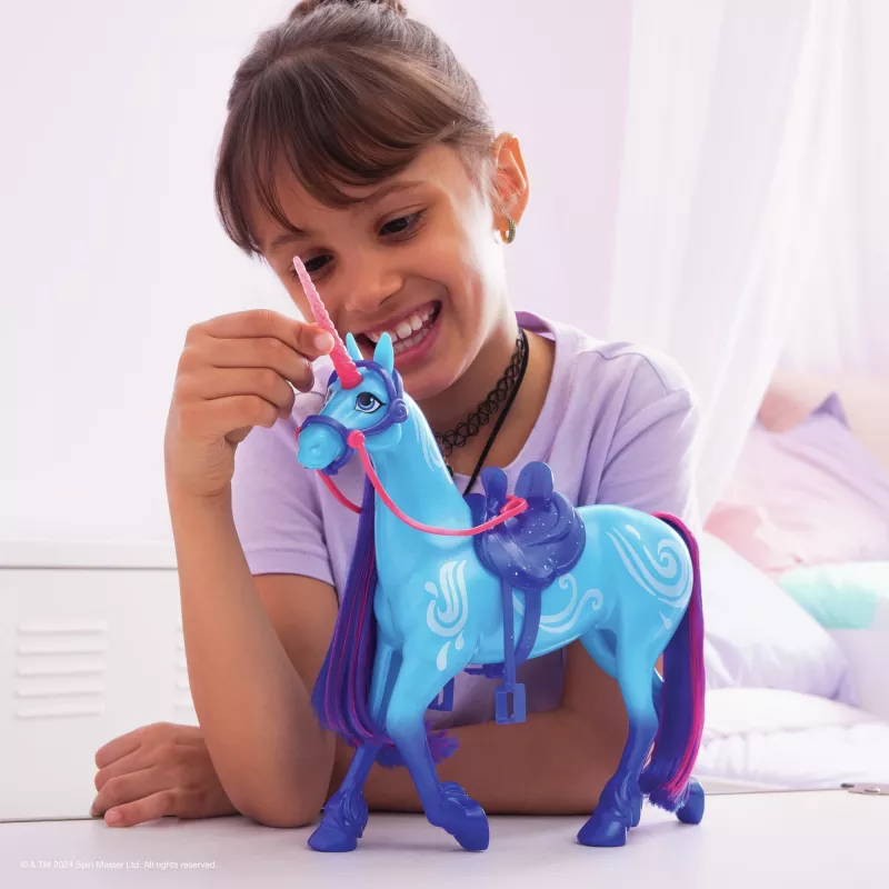 Unicorn Academy, River mit 2 Reitzubehören, 11 inch, kompatibel mit Isabel, Puppen & Einhornspielzeug für Mädchen ab 4 Jahren