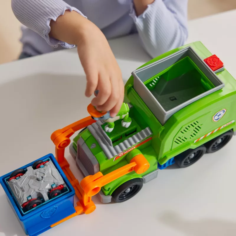 PAW Patrol: Crush N’ Roll Recycling-LKW mit Rocky-Actionfigur & verwandelbarem, verdichtetem Müllfahrzeug, Spielzeug für Jungen & Mädchen ab 3 Jahren
