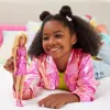 Barbie Fashionistas Puppe Nr. 230 im metallisch rosafarbenen Minikleid mit herzförmigem Ausschnitt, blondes Haar