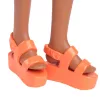 Barbie Fashionistas Puppe Nr. 233 im karierten Blumen-Midikleid, schwarzes Haar
