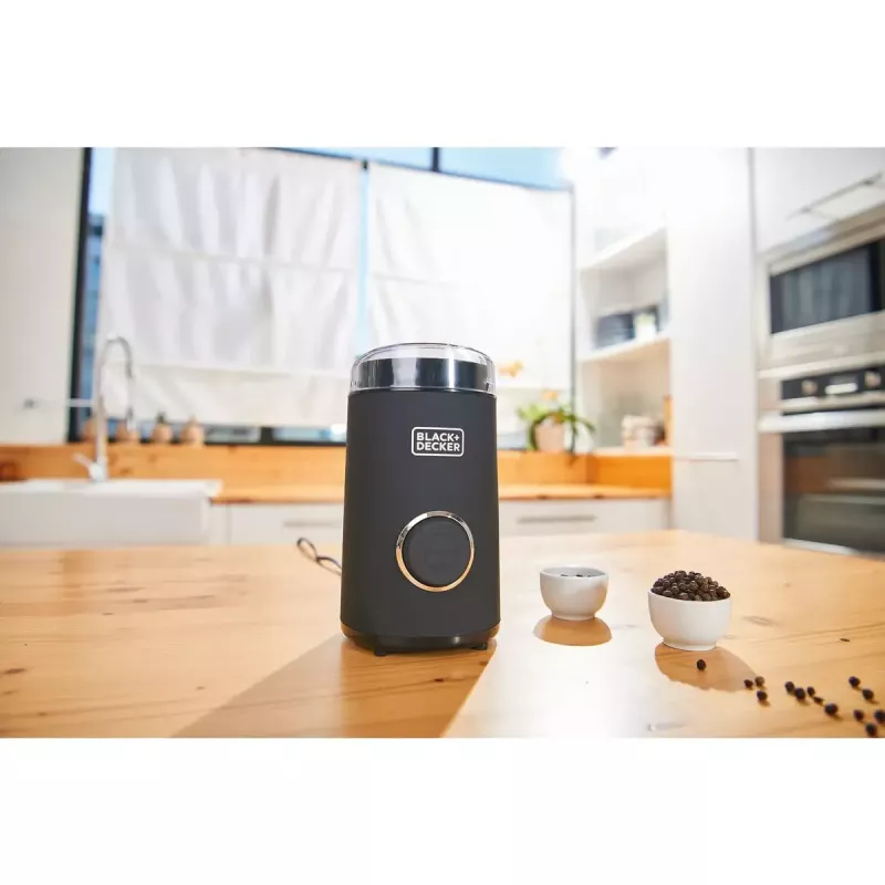 Kaffeemühle Schwarz & Decker BXCG150E — 150 W, 50 g Kapazität, Edelstahlklingen, Tastensteuerung