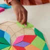 Fisher-Price Mandala-Puzzle aus Holz, geometrisch, für Kleinkinder und Kinder, 40 Holzteile