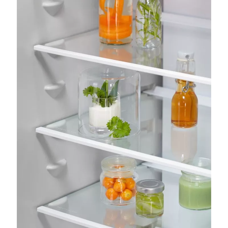 Einbaukühlschrank Electrolux LNT6NE18S – 257 L, Touch-Bedienung, Gefrierfach unten, No Frost, Weiß