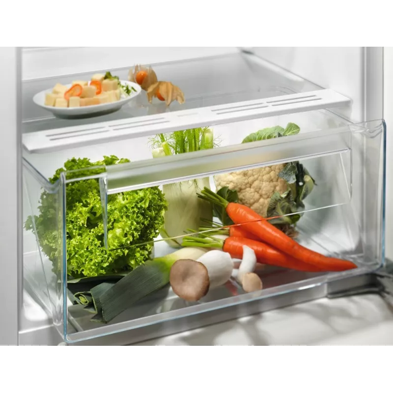 Built-in-Kühl-Gefrierkombination Electrolux LFB3AE12S, 188 L gesamt (174 L Kühlteil / 14 L Gefrierteil), wechselbare Türen, LED, 35 dB