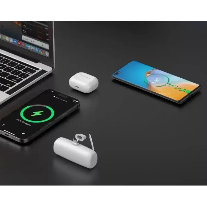 Tragbare Powerbank P5 PLUG-IN 5000mAh