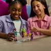 Unicorn Academy, Ava & Pflanzenzauberblatt mit Leuchteffekt, 2 Reitzubehörteile, Puppen & Einhornspielzeug für Mädchen ab 4 Jahren