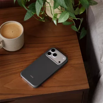 APPLE Beats iPhone 17 Pro Max - Hülle mit MagSafe und Kamerasteuerung - Granitgrau