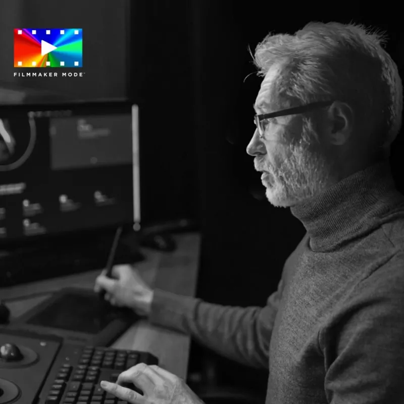 Hisense 120L5ND Projektions-TV Ultra-Kurzdistanz-Projektor 2700 ANSI Lumen DLP UHD 4K (3840x2160) Schwarz, Silber 3D